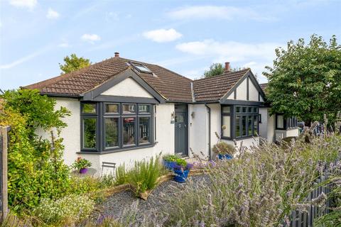 4 bedroom detached house for sale, Cemmaes Court Road, Boxmoor