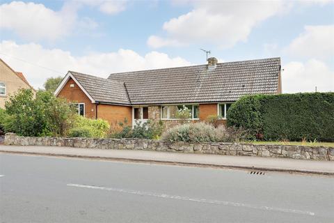 3 bedroom detached bungalow for sale, Thimblehall Lane, Newport