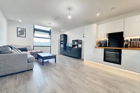 2 bedroom flat for sale, Edinburgh House, Edinburgh Gate, Harlow CM20