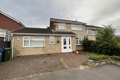 3 bedroom house to rent, Brocklehurst Avenue, Barnsley,