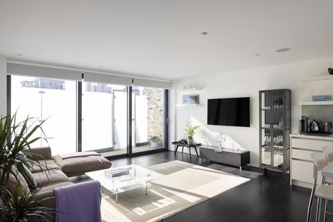 2 bedroom apartment for sale, Playhouse Court, London SE1