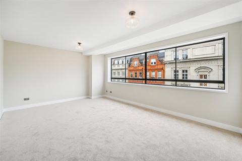 3 bedroom duplex to rent, Harley Street, London, W1G