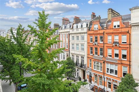 3 bedroom duplex to rent, Harley Street, London, W1G