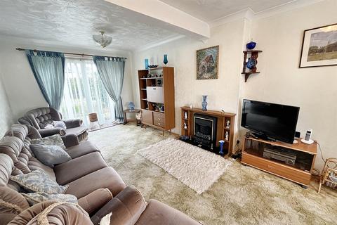 3 bedroom semi-detached house for sale, Southbourne