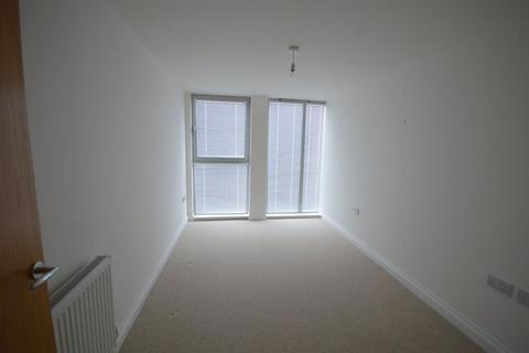 2 bedroom property to rent, Emmanuel House, The Leats