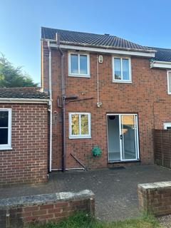 2 bedroom semi-detached house to rent, Thistledown Road, Horsford NR10