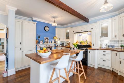 2 bedroom character property for sale, 13 Pierson Road, St Helier JE2