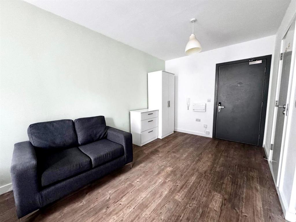 Living Area.jpg