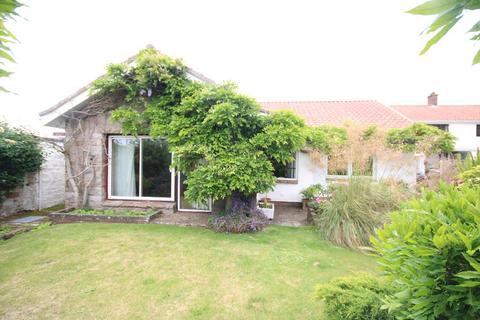 3 bedroom bungalow for sale, La Rue du Couvent, St Mary JE3