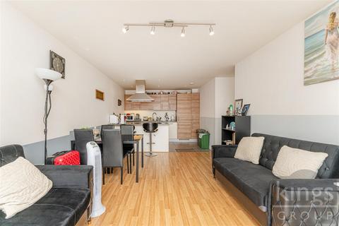 2 bedroom flat for sale, Vellum Court, London