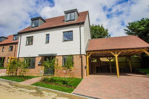 5 bedroom detached house for sale, New Home In The Centre Of Hawkhurst