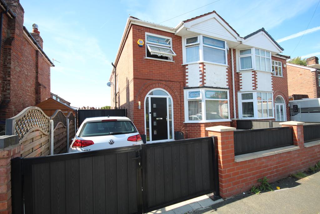 4 Bedroom Semi Detached for Sale