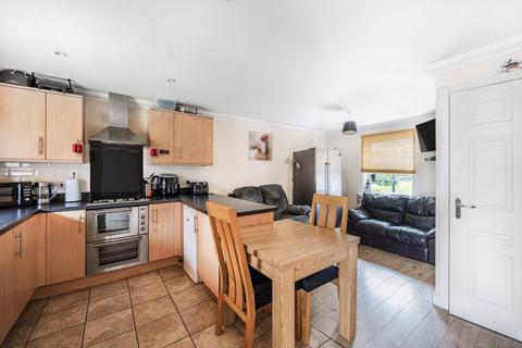 3 bedroom end of terrace house for sale, Zakopane Road, Swindon, Wiltshire