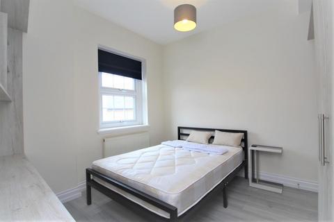 undefined, High Road, London N22