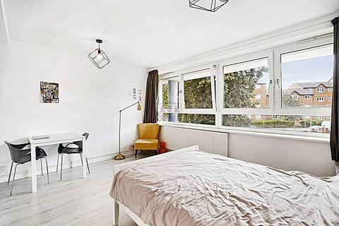 Studio for sale, Trundleys Terrace, London SE8