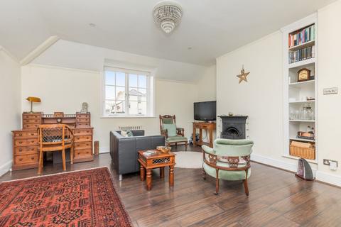 2 bedroom apartment for sale, Brunswick Square, Hove BN3