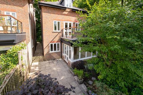 4 bedroom detached house for sale, Kings Crescent, Winchester SO22