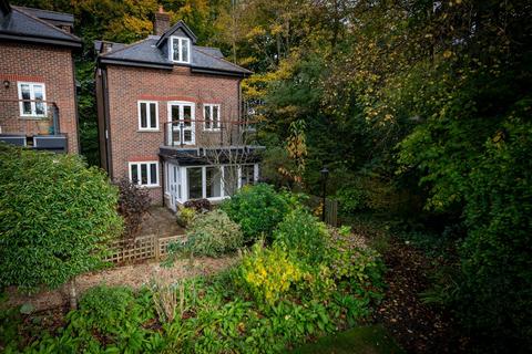 15 Kings Crescent, Winchester, SO22 4PF