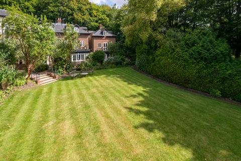 15 Kings Crescent, Winchester, SO22 4PF