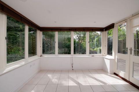 15 Kings Crescent, Winchester, SO22 4PF