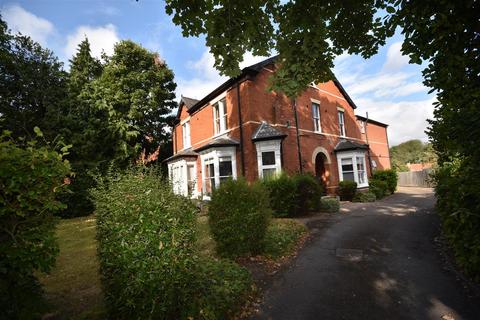 2 bedroom flat for sale, Newark Road, Lincoln