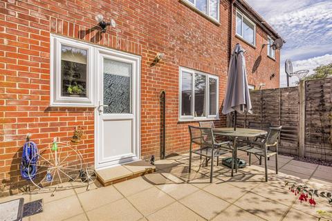 3 bedroom house for sale, Kilnside, Waterlooville PO7