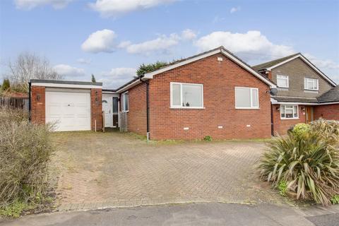 3 bedroom detached bungalow for sale, Southfield Drive, Hazlemere HP15