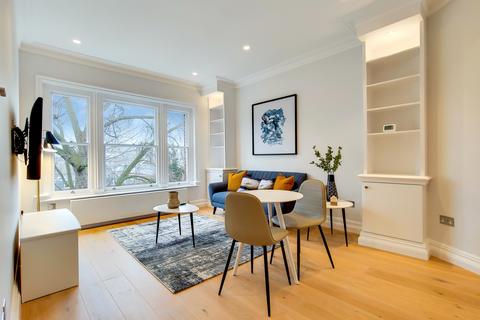 1 bedroom flat for sale, Embankment Gardens, Chelsea