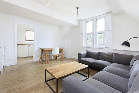 2 bedroom flat for sale, Chelsham Road, Clapham, London