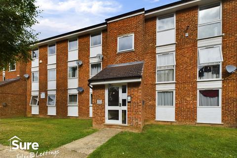 2 bedroom apartment to rent - Arkley Court, Arkley Road, Hemel Hempstead, Hertfordshire, HP2 7JT