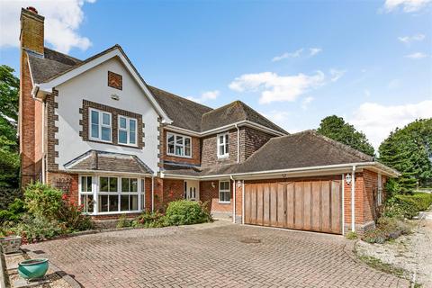 4 bedroom house for sale, St. Andrews Lane, Tangmere, Chichester