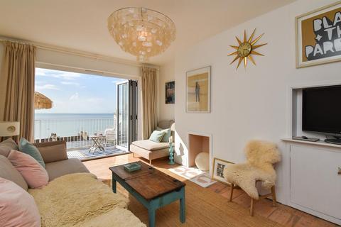 3 bedroom flat for sale, Norman Road, St. Leonards-On-Sea