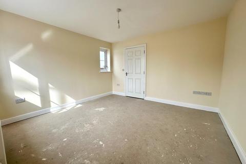 4 bedroom semi-detached house for sale, Bilston Road, Wednesbury WS10