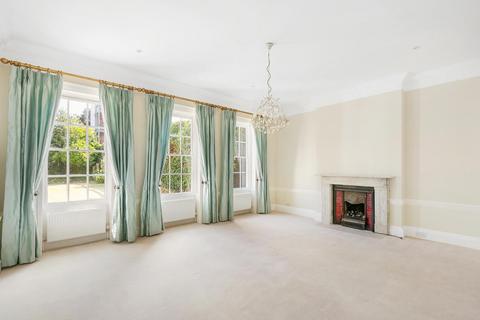 6 bedroom detached house to rent, Old Town, London, SW4