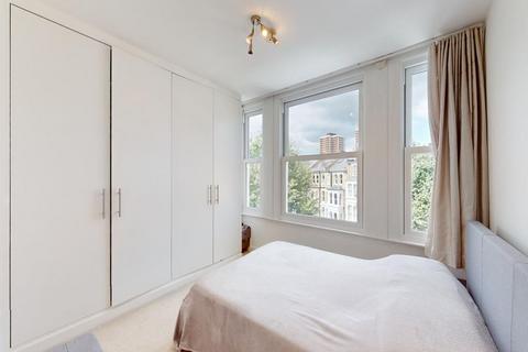 2 bedroom flat to rent, Netherwood Road, London W14