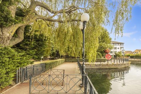 27 Undine Road, London, E14 9UW