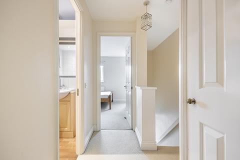27 Undine Road, London, E14 9UW