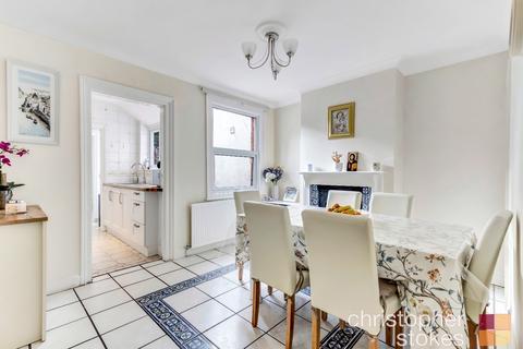 93 Flamstead End Road, Cheshunt, Waltham Cross, EN8 0JB