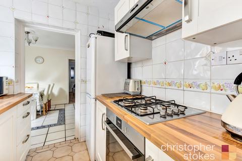 93 Flamstead End Road, Cheshunt, Waltham Cross, EN8 0JB