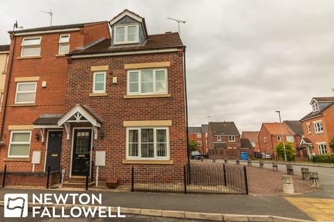 3 bedroom townhouse for sale, Grieves Close, Retford DN22