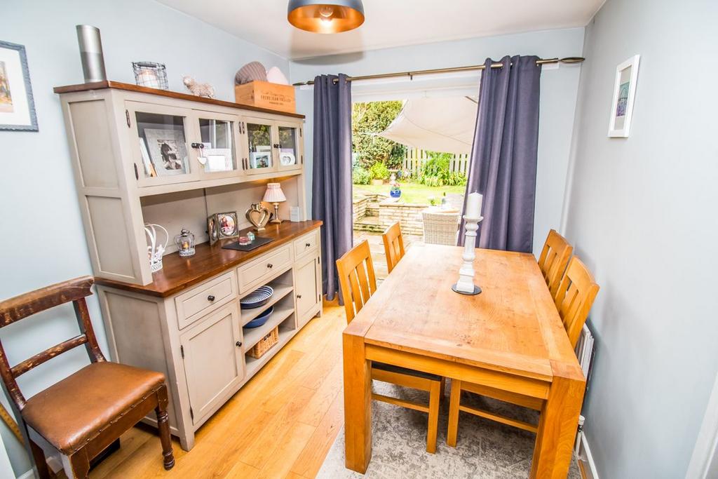 Dining Room p2
