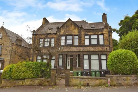 2 bedroom ground floor flat to rent, Trinity Street, Huddersfield HD1