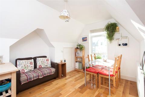 1 bedroom apartment to rent, Kempshott Road, London SW16