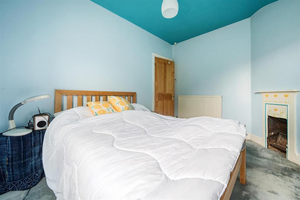 Bedroom2