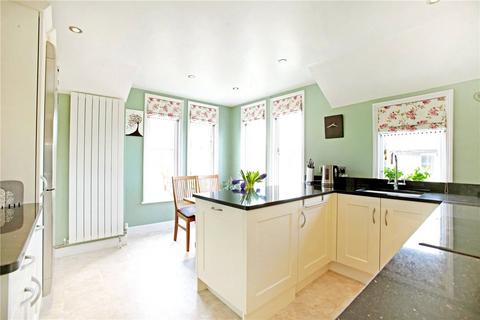 2 bedroom apartment for sale, Donnington Square, Newbury, Berkshire, RG14