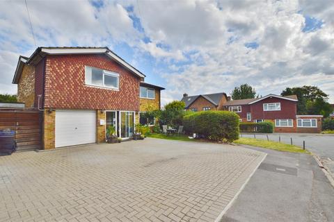 4 bedroom detached house for sale, Journeys End, Stoke Poges, Slough