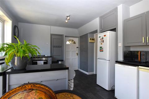 35 Forest Crescent, Halifax, HX2 8DS
