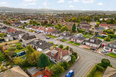 3 bedroom detached bungalow for sale, 84 Craigmount Avenue North, Edinburgh, EH128DL