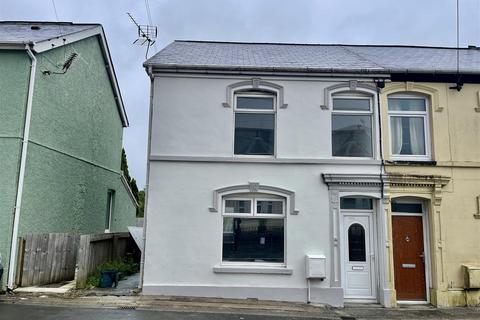 3 bedroom end of terrace house for sale, Penybanc Road, Ammanford