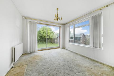 71 Brocks Drive, Fairlands, Guildford, GU3 3NQ